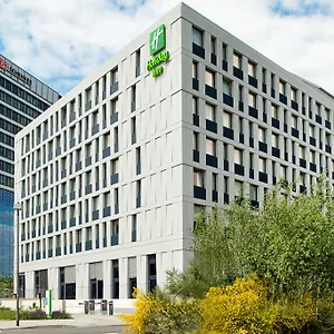 4* Hotel Frankfurt Airport By Ihg